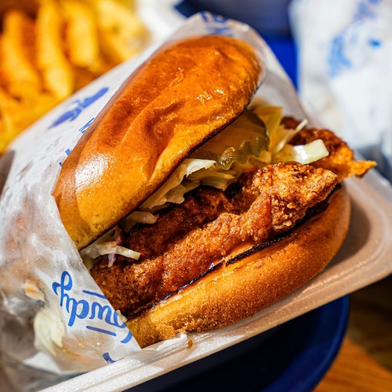 Soulful Southern Eats: Fried Chicken, Grits, BBQ