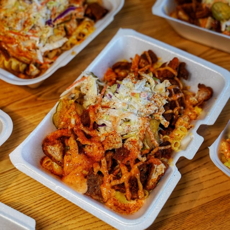 Fast Food Delivery: Fried Chicken, Wings, Burgers